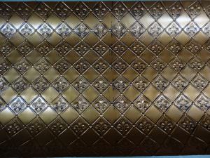 Fleur de Lis Imperfection Backsplash Roll wc-80 Ant.Gold