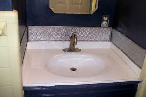 Faux Silver WC-20 Sink PVC Backsplash